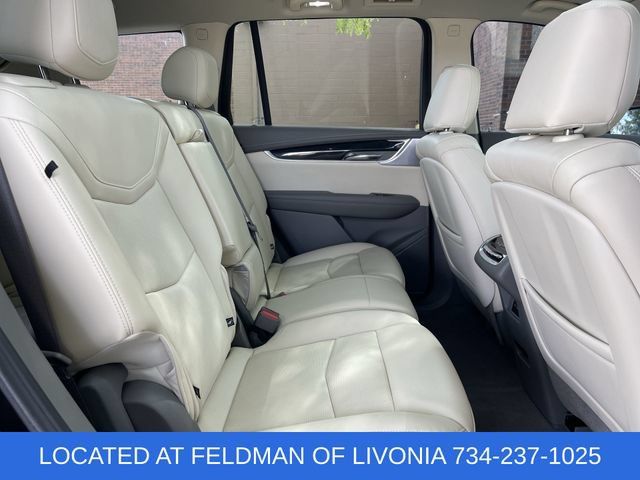 Certified 2024 Cadillac XT6 Premium Luxury w/ Technology Package AWD/4WD image 28