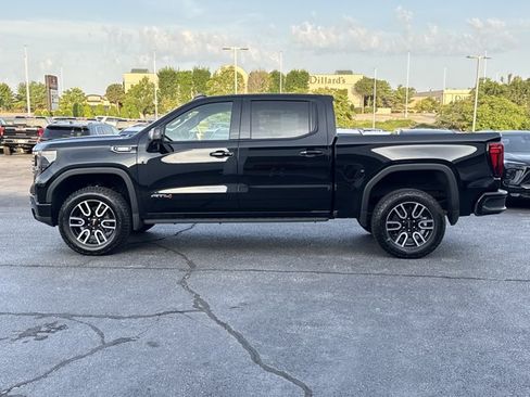 Used 2026 GMC Sierra 1500 AT4 w/ AT4 Premium Package AWD/4WD image 13