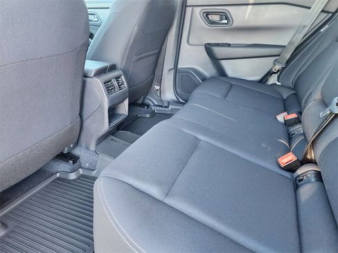 New 2026 Nissan Rogue S image 20