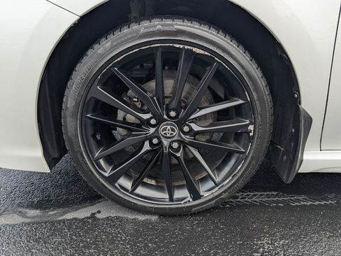 Used 2021 Toyota Camry XSE image 8