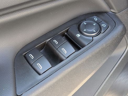 Used 2024 Chevrolet Equinox LT image 13