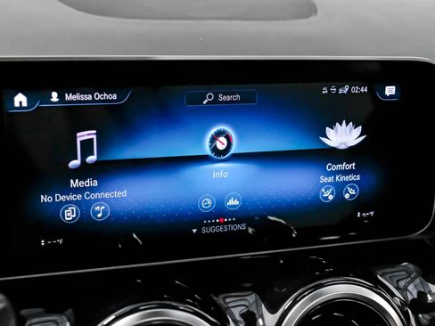 Used 2021 Mercedes-Benz GLA 250 4MATIC image 18