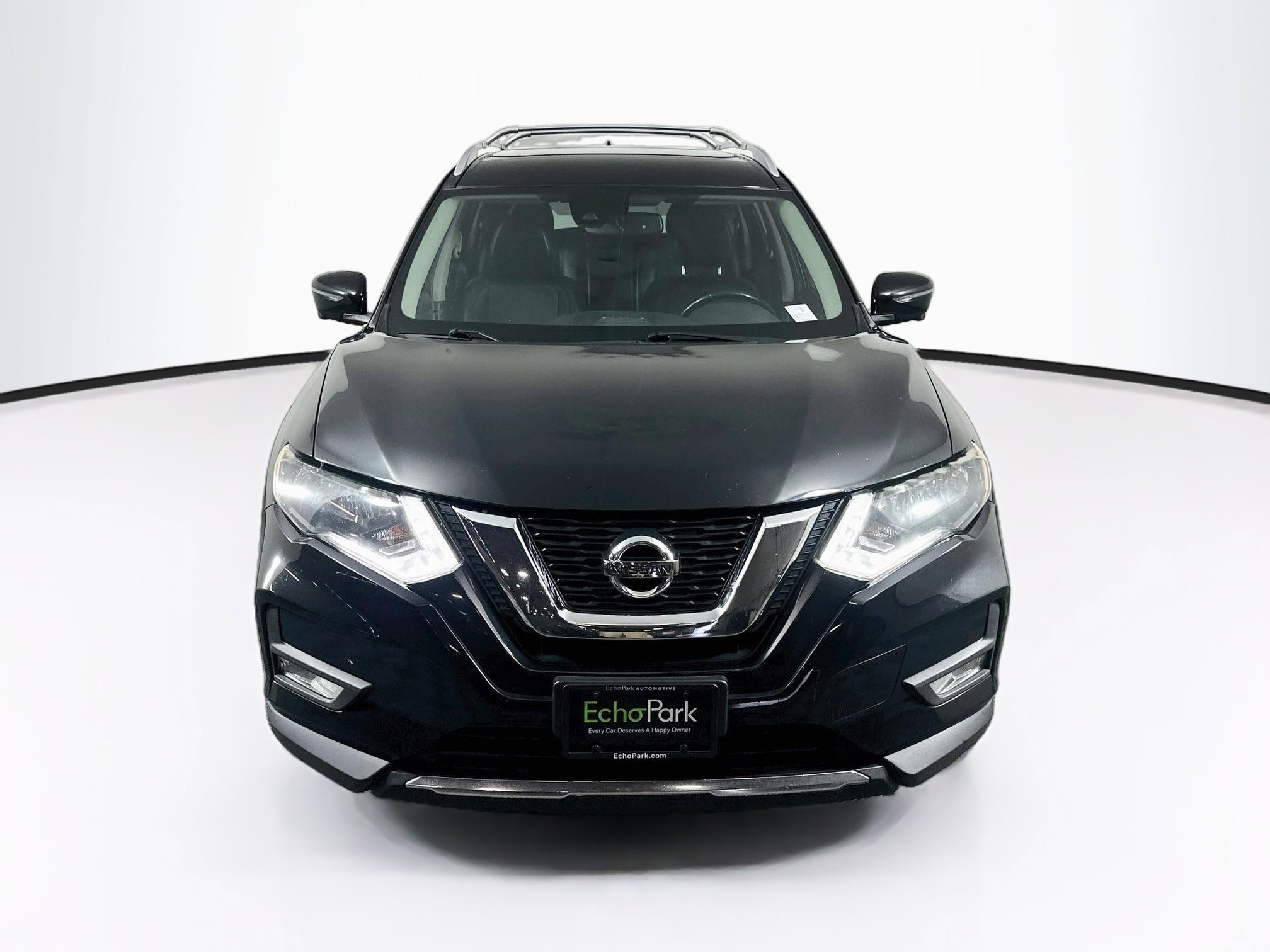 Used 2017 Nissan Rogue SL FWD image 2