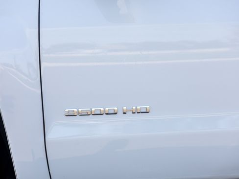Used 2017 Chevrolet Silverado 3500 W/T RWD image 22