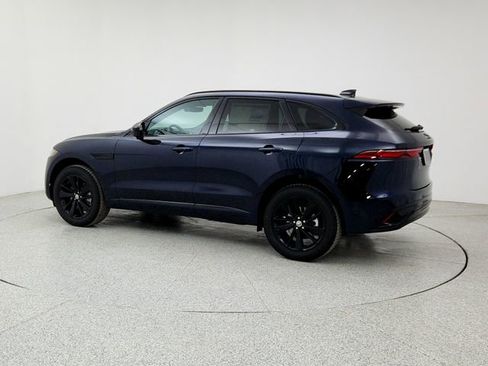 New 2026 Jaguar F-PACE R-Dynamic S image 7
