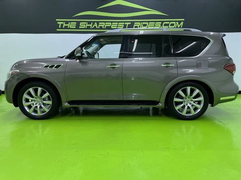 Used 2013 INFINITI QX56 4WD w/ Deluxe Touring Pkg image 6