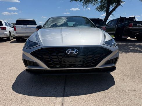 Used 2021 Hyundai Sonata SEL Plus w/ Tech Package FWD image 2