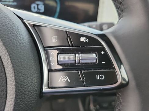 Used 2025 Kia Seltos S FWD image 32