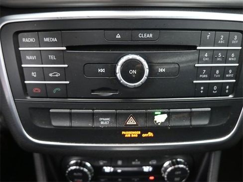 Used 2016 Mercedes-Benz CLA 250 image 4