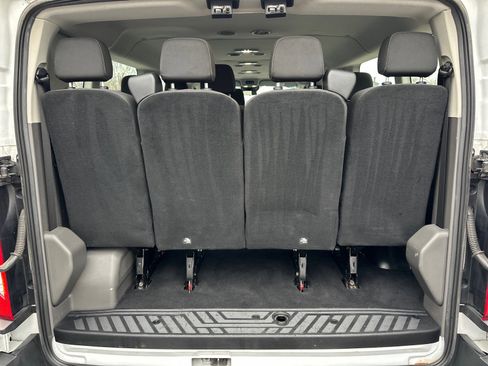 Used 2023 Ford Transit 350 XLT image 10