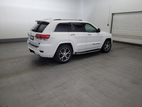 Used 2020 Jeep Grand Cherokee Overland AWD/4WD image 10