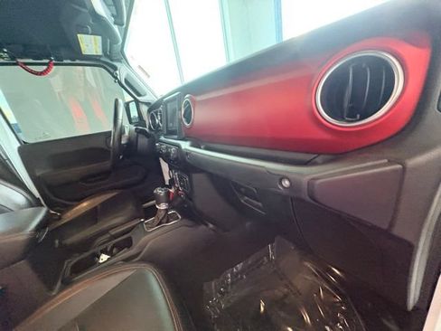 Used 2023 Jeep Gladiator Rubicon w/ Cold Weather Group AWD/4WD image 27