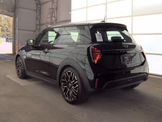 Used 2025 MINI Cooper S FWD image 6