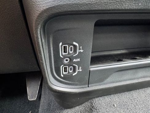New 2026 RAM 3500 Tradesman AWD/4WD image 19