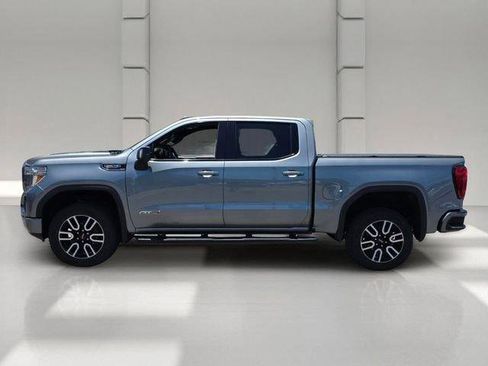 Certified 2020 GMC Sierra 1500 AT4 w/ AT4 Premium Package AWD/4WD image 2