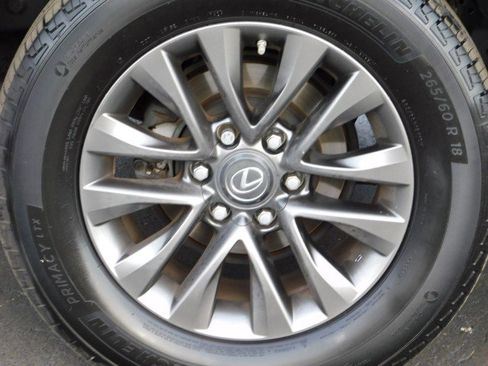 Used 2017 Lexus GX 460 image 7