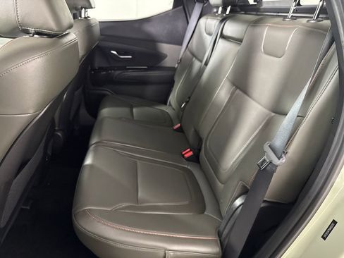 Certified 2022 Hyundai Santa Cruz Limited AWD/4WD image 15