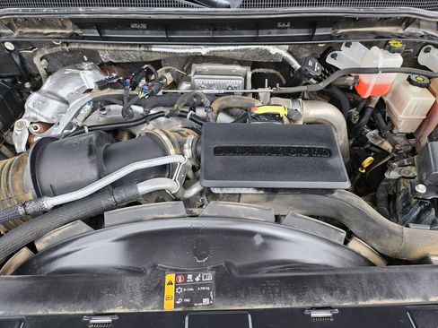 Used 2022 Chevrolet Silverado 3500 LTZ w/ LTZ Premium Package AWD/4WD image 33