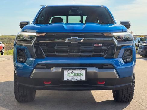 Used 2024 Chevrolet Colorado Z71 w/ Z71 Convenience Package 2 AWD/4WD image 6