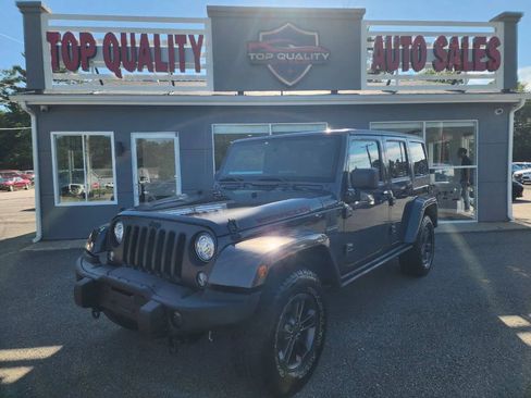 Used 2018 Jeep Wrangler Unlimited Sport AWD/4WD image 1