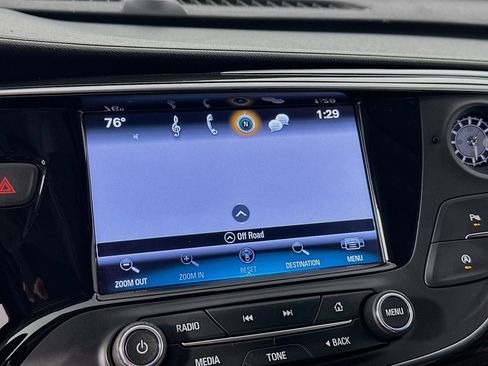 Used 2020 Buick Envision Essence w/ Experience Buick Package AWD/4WD image 13
