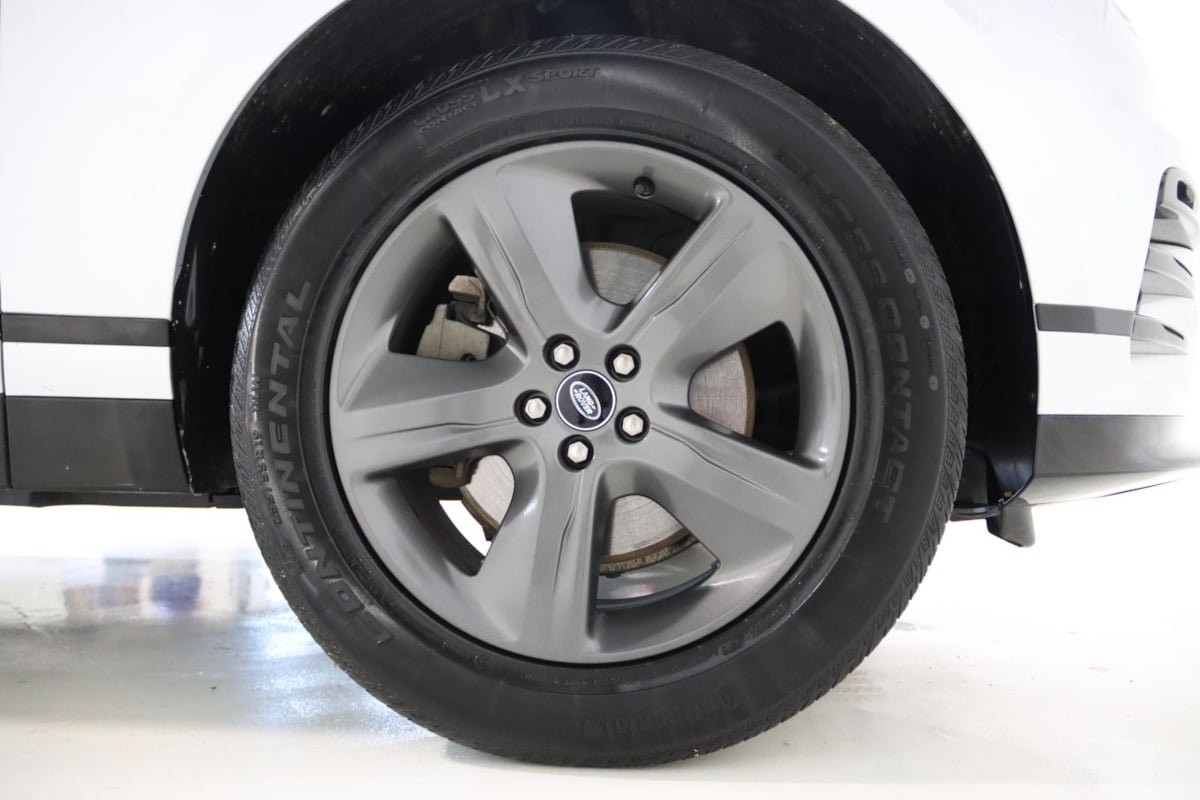 Used 2025 Land Rover Range Rover Velar Dynamic SE AWD/4WD image 73