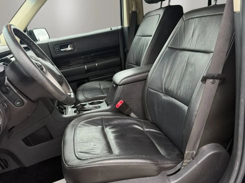 Used 2019 Ford Flex SEL w/ Equipment Group 202A AWD/4WD image 15