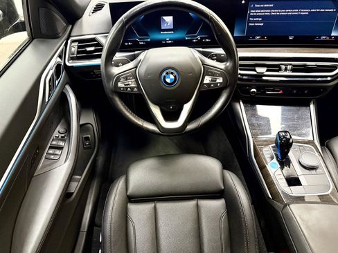 Used 2023 BMW i4 eDrive35 RWD image 2