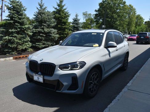 Used 2023 BMW X3 xDrive30i w/ M Sport Package AWD/4WD image 3