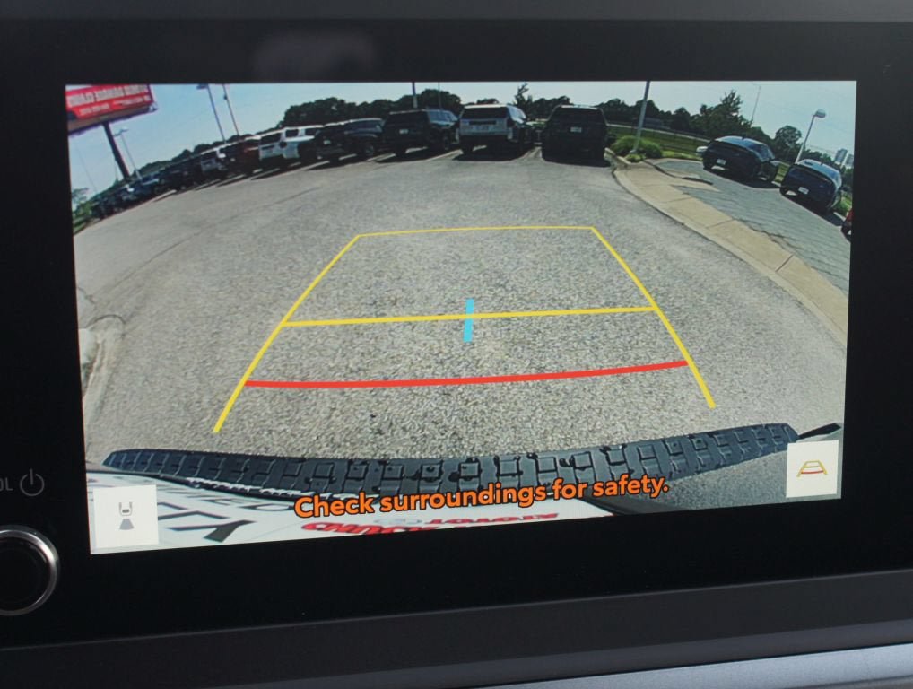 Used 2026 Toyota 4Runner SR5 RWD image 3