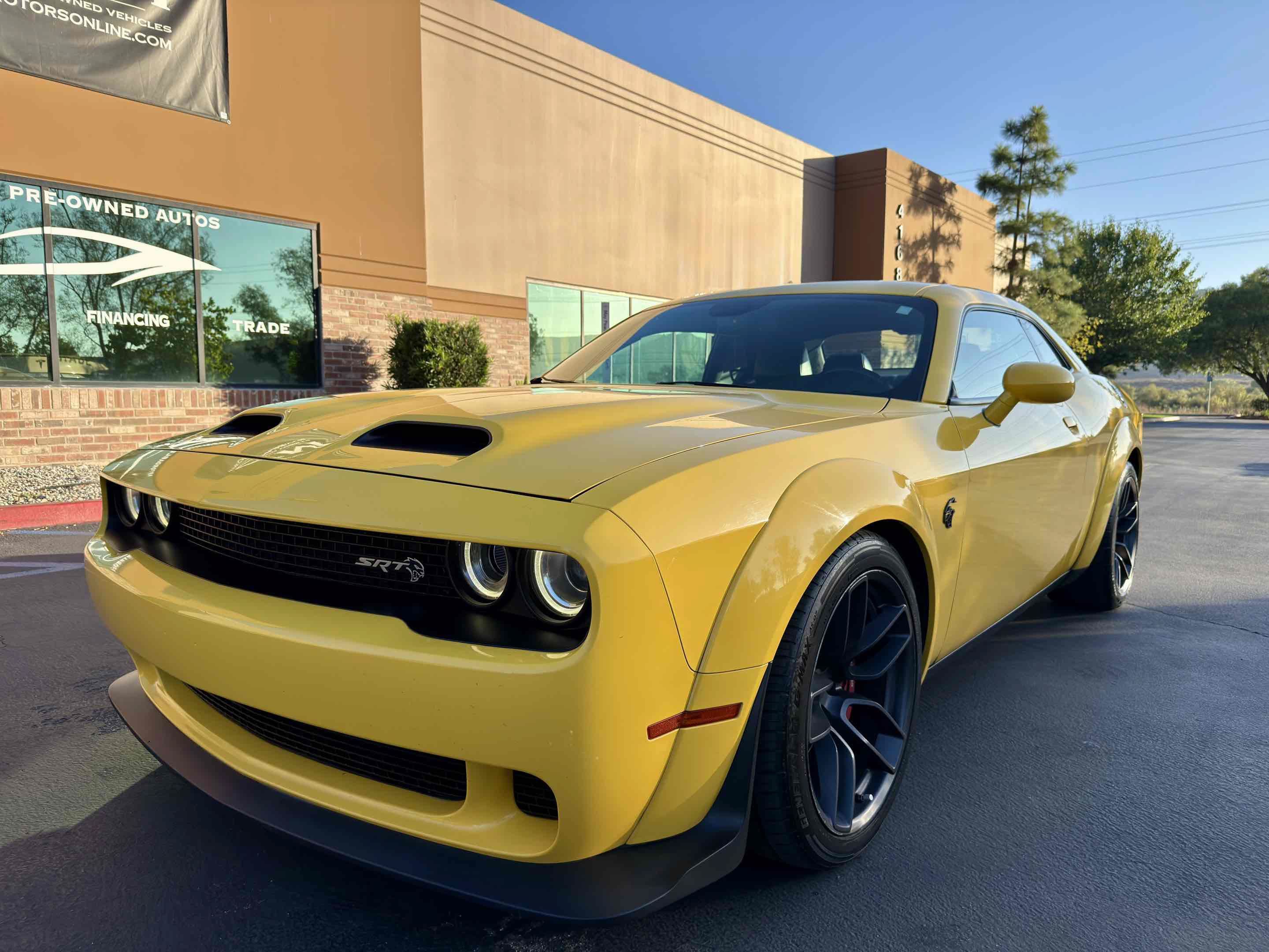 Used 2019 Dodge Challenger SRT Hellcat w/ Widebody Package RWD image 6