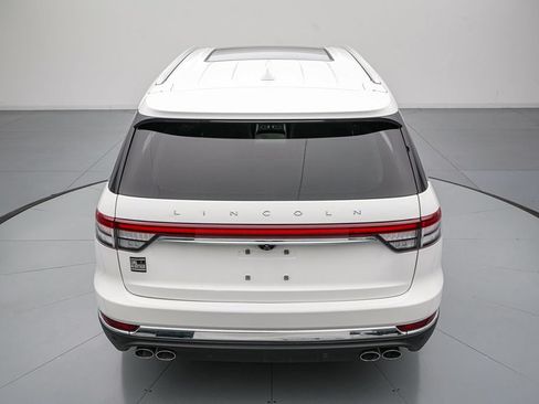 Used 2022 Lincoln Aviator Reserve w/ Equipment Group 201A AWD/4WD image 5