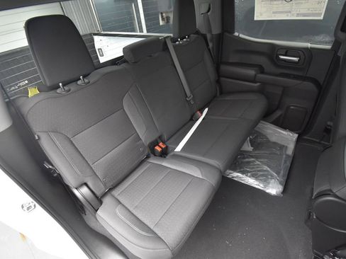 New 2026 Chevrolet Silverado 1500 Custom Trail Boss AWD/4WD image 10