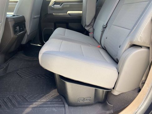 Used 2022 Chevrolet Silverado 1500 RST AWD/4WD image 14