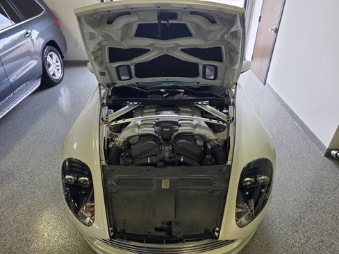 Used 2009 Aston Martin DB9 Coupe RWD image 13