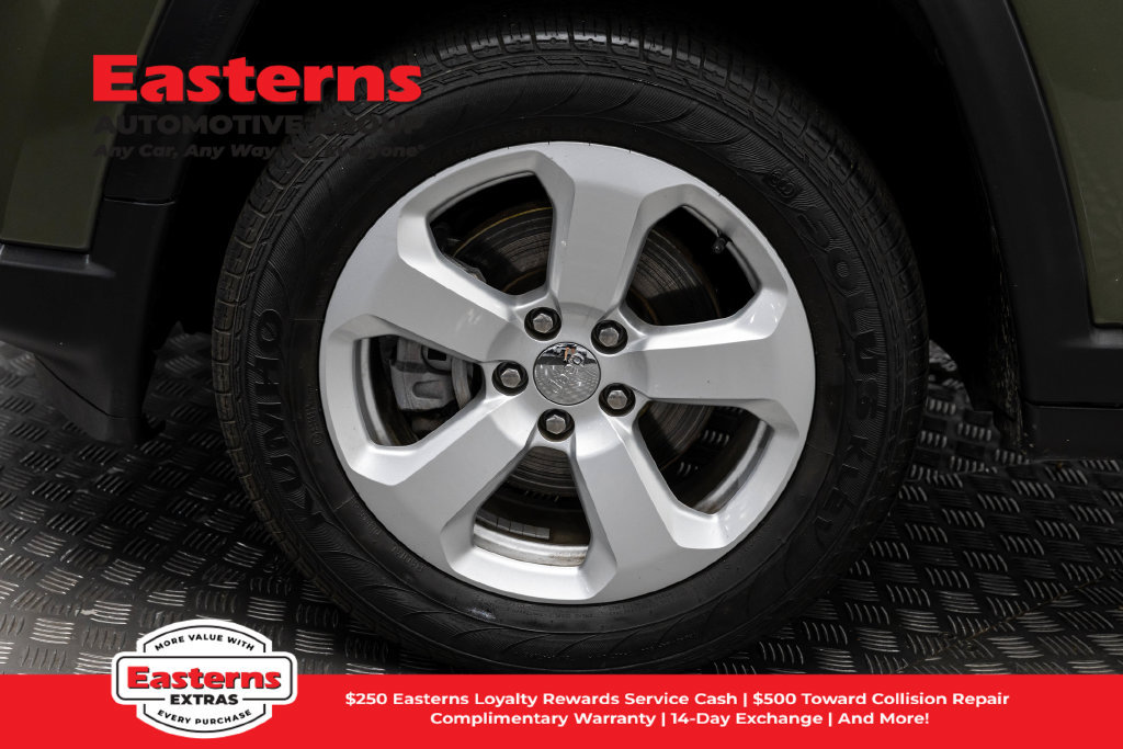 Used 2021 Jeep Compass Latitude AWD/4WD image 34