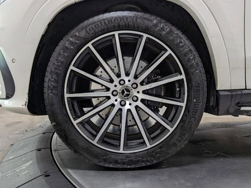 Used 2024 Mercedes-Benz GLS 450 4MATIC w/ Pinnacle Trim Package image 12