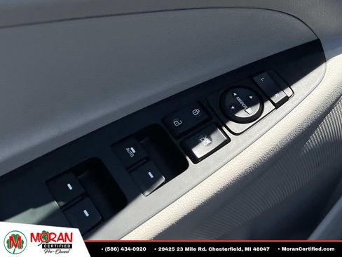 Used 2020 Hyundai Tucson Value FWD image 15