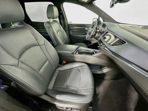 Used 2023 Buick Enclave Essence w/ Trailering Package, 5000 lbs. FWD image 33
