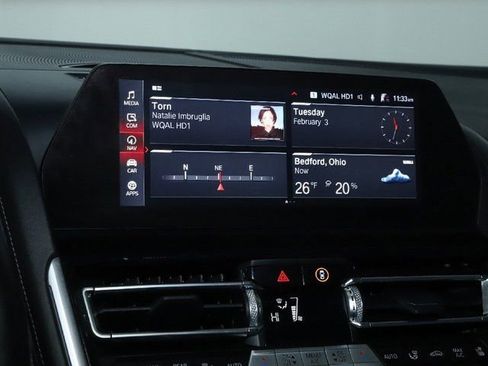 Used 2022 BMW M8 Competition image 28