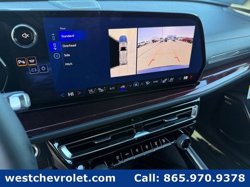 New 2026 Chevrolet Traverse RS image 17