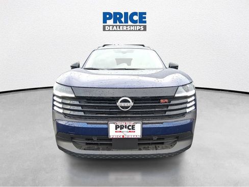 New 2026 Nissan Kicks SR w/ Cold Weather Package image 3