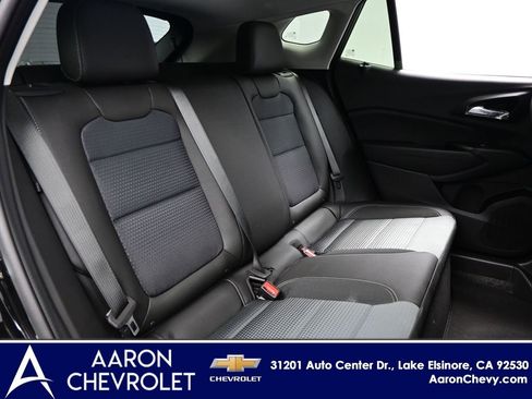 New 2026 Chevrolet Trax LT w/ Sunroof Package image 29