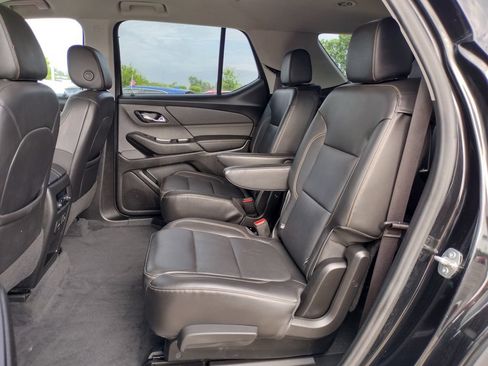 Used 2021 Chevrolet Traverse RS AWD/4WD image 13