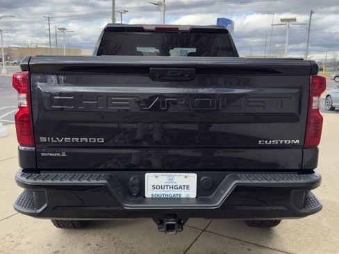 Used 2022 Chevrolet Silverado 1500 Custom Trail Boss image 4