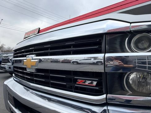 Used 2015 Chevrolet Silverado 2500 LT w/ LT Convenience Package AWD/4WD image 17