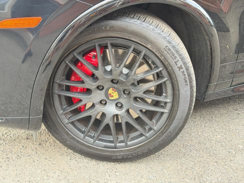 Used 2016 Porsche Cayenne GTS AWD/4WD image 97