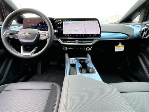 New 2026 Chevrolet Equinox EV LT AWD/4WD image 10