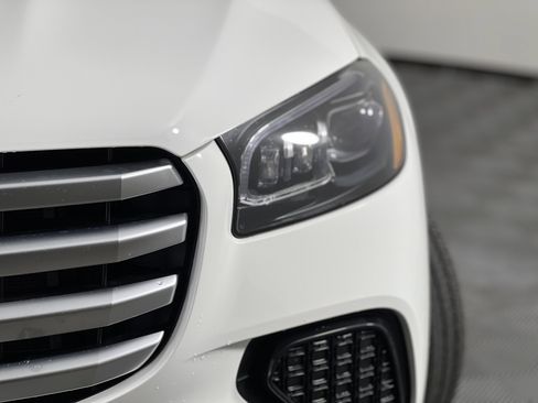 New 2025 Mercedes-Benz GLS 450 4MATIC image 7