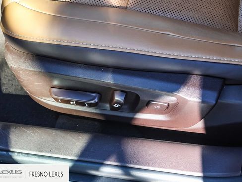 Used 2016 Lexus ES 350 w/ Navigation System Package FWD image 20